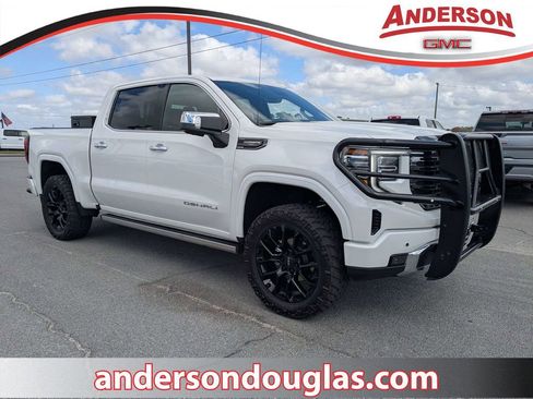 Used 2025 GMC Sierra 1500 Denali Ultimate image 1