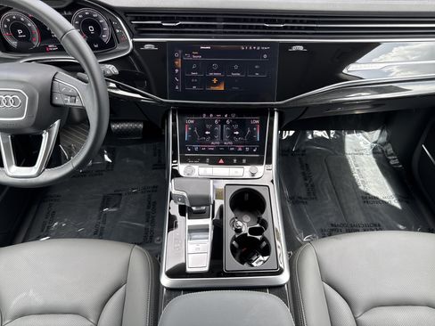 Certified 2026 Audi Q8 Premium Plus w/ Premium Plus Package AWD/4WD image 15