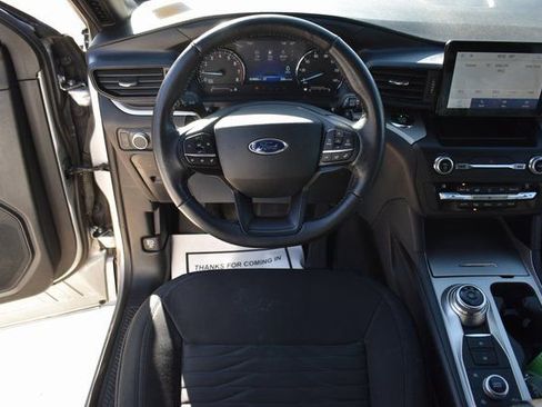 Used 2020 Ford Explorer XLT w/ Class III Trailer Tow Package image 17