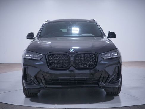 Used 2025 BMW X4 xDrive30i w/ Premium Package image 4
