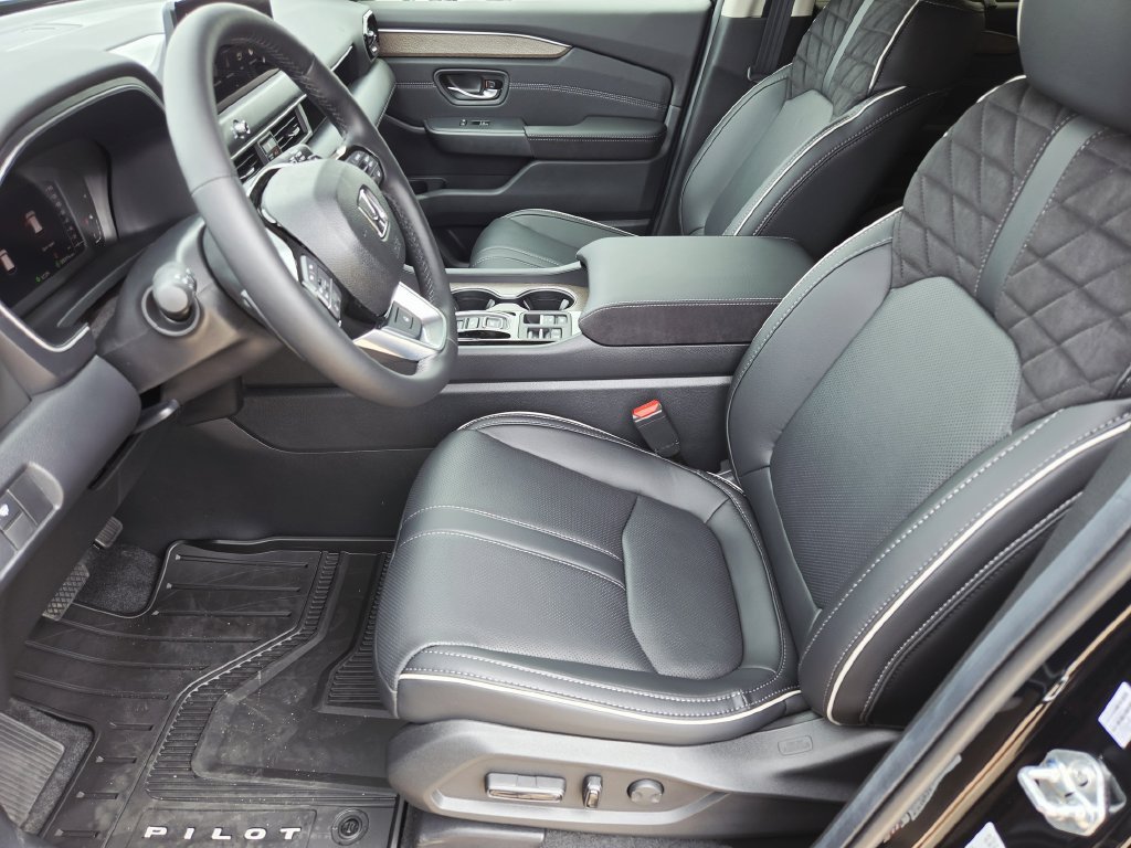 New 2026 Honda Pilot Elite image 8