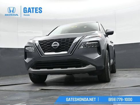Used 2023 Nissan Rogue SV AWD/4WD image 38