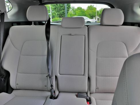 Used 2019 Hyundai Tucson SE AWD/4WD image 29