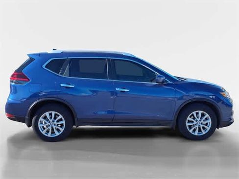 Used 2019 Nissan Rogue SV image 12