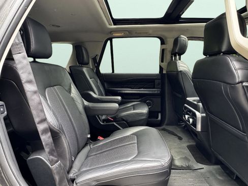 Used 2018 Ford Expedition Platinum AWD/4WD image 10