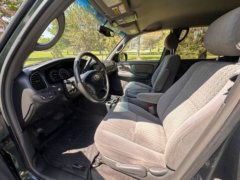 Used 2006 Toyota Tundra SR5 w/ TRD Off-Road Pkg AWD/4WD image 19