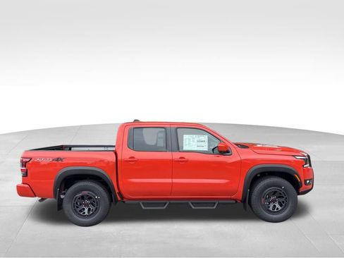 New 2026 Nissan Frontier PRO-4X w/ Pro-4x Convenience Package image 5