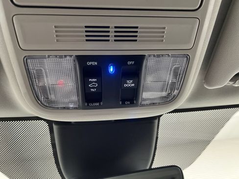 Used 2025 Honda Odyssey EX-L image 83