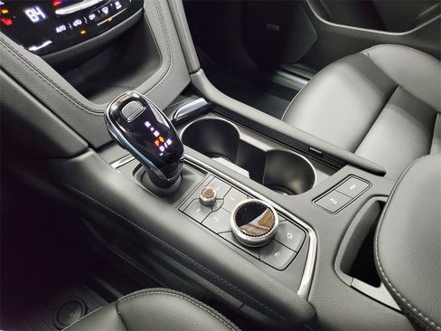 New 2026 Cadillac XT5 Luxury w/ LPO, Floor Liner Package image 25