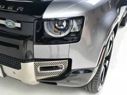 Used 2023 Land Rover Defender 110 X image 11
