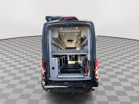 Used 2023 Ford Transit 350 XLT image 32