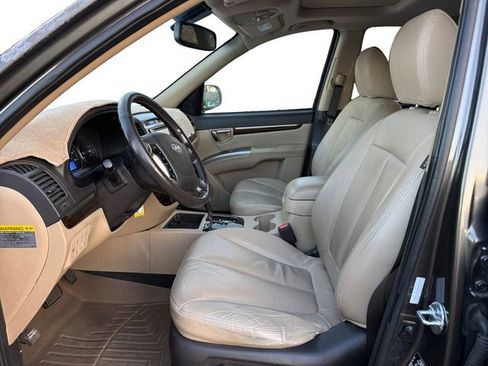 Used 2012 Hyundai Santa Fe Limited image 9