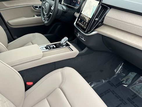 New 2026 Volvo XC90 B6 Plus w/ Protection Package Premier AWD/4WD image 19