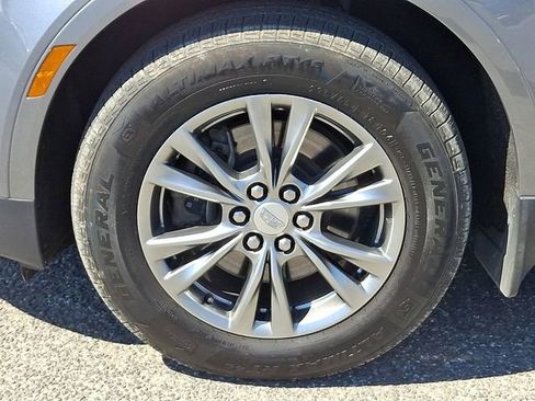 Used 2021 Cadillac XT5 Premium Luxury image 6