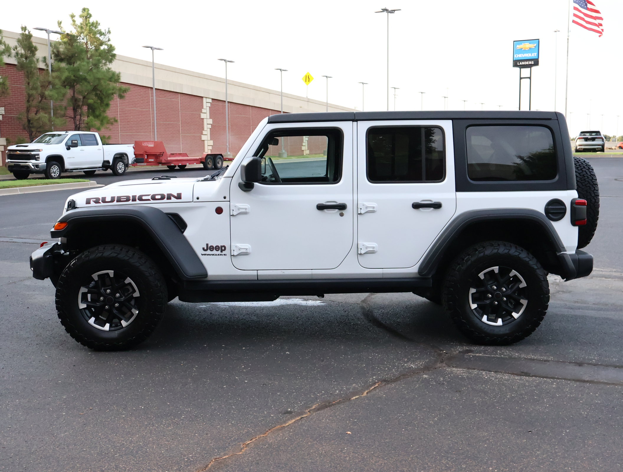 Used 2026 Jeep Wrangler Unlimited Rubicon AWD/4WD image 27
