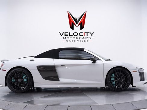 Used 2017 Audi R8 V10 AWD/4WD image 5