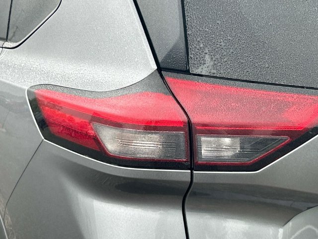 Certified 2025 Nissan Rogue SV AWD/4WD image 11