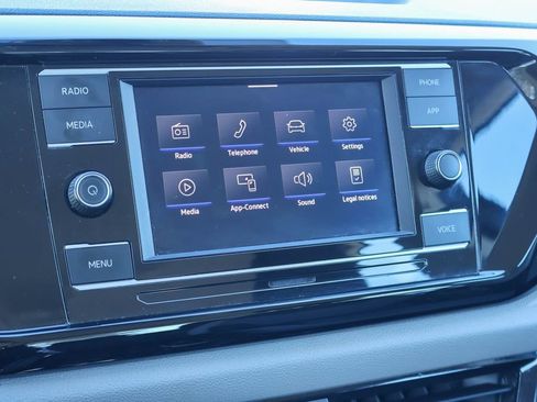 Used 2024 Volkswagen Taos S image 3