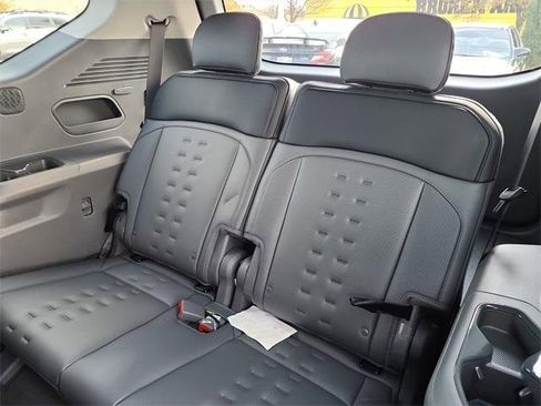 New 2026 Kia EV9 Wind image 16