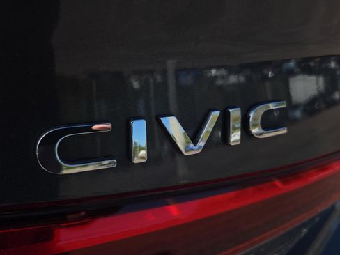 Used 2023 Honda Civic LX image 15