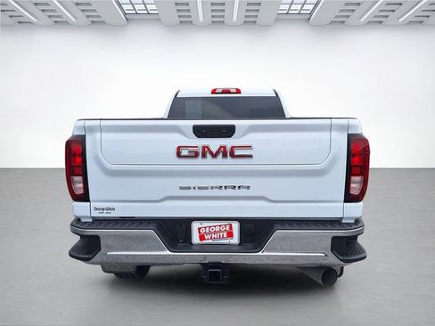 Used 2024 GMC Sierra 2500 Pro AWD/4WD image 5