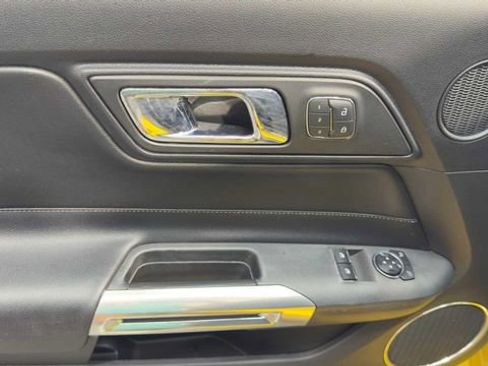 Used 2016 Ford Mustang GT Premium w/ Equipment Group 401A image 15