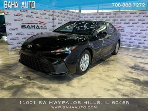 Used 2026 Toyota Camry LE FWD image 1