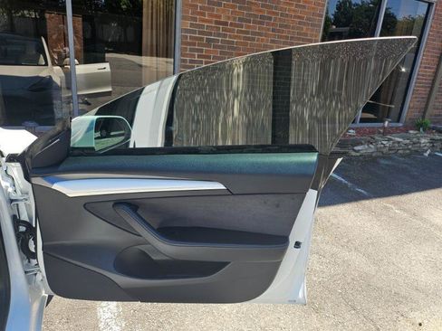 Used 2023 Tesla Model 3 Standard Range RWD image 51
