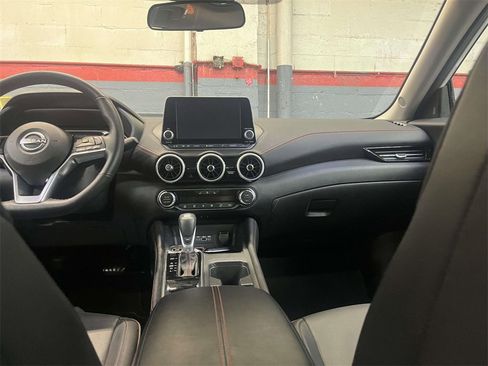 Certified 2025 Nissan Sentra SR w/ SR Premium Package image 12