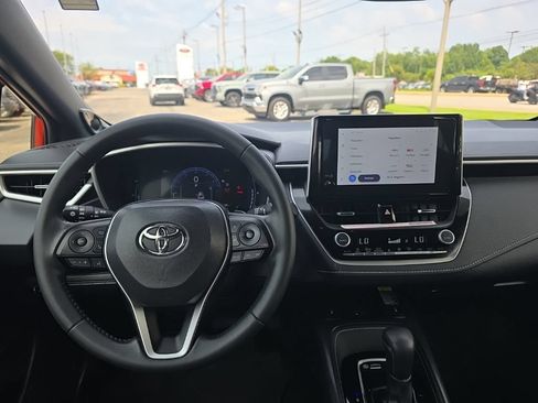 Certified 2025 Toyota Corolla XSE FWD image 12