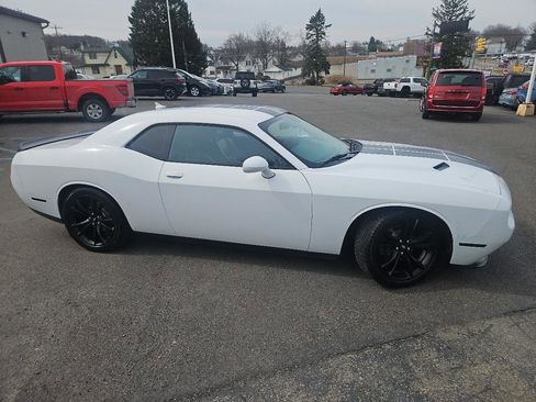 Used 2018 Dodge Challenger SXT Plus image 2