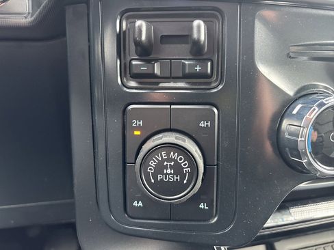 Used 2025 Ford F150 Raptor image 23