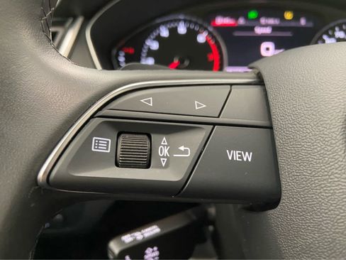 Used 2022 Audi Q5 2.0T Premium image 22