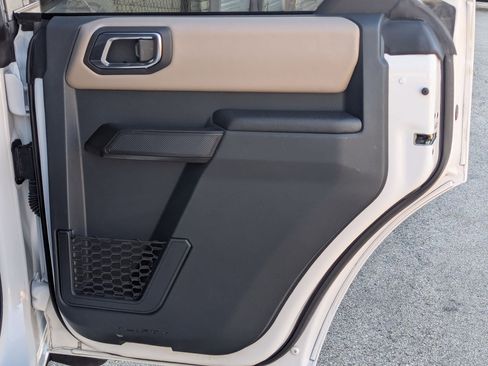 Used 2024 Ford Bronco Wildtrak AWD/4WD image 27