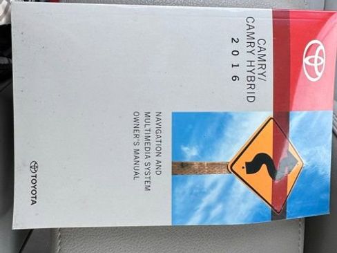 Used 2016 Toyota Camry XLE w/ Protection Package (Q2) image 22