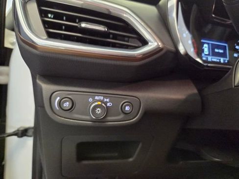 Used 2023 Chevrolet TrailBlazer ACTIV AWD/4WD image 29
