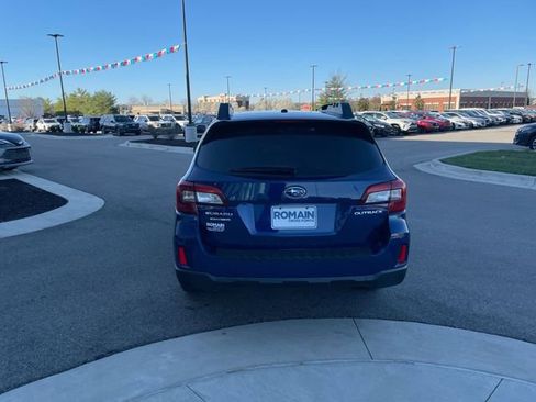 Used 2015 Subaru Outback 2.5i Premium image 4