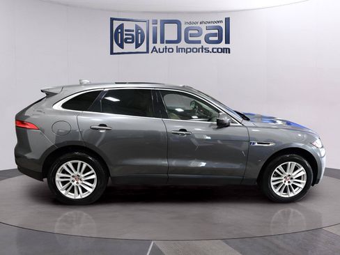 Used 2017 Jaguar F-PACE Prestige AWD/4WD image 6