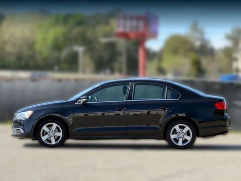 Used 2013 Volkswagen Jetta TDI FWD image 8