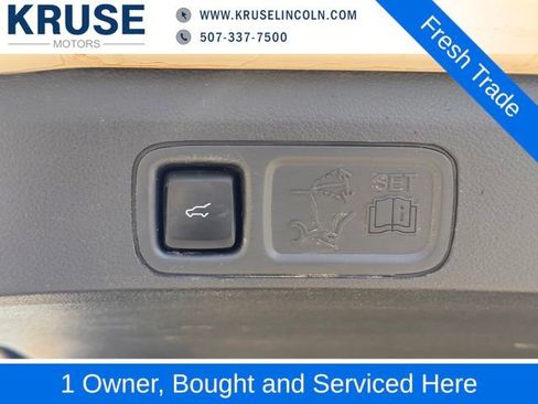 Used 2022 Ford Expedition Max Limited AWD/4WD image 32