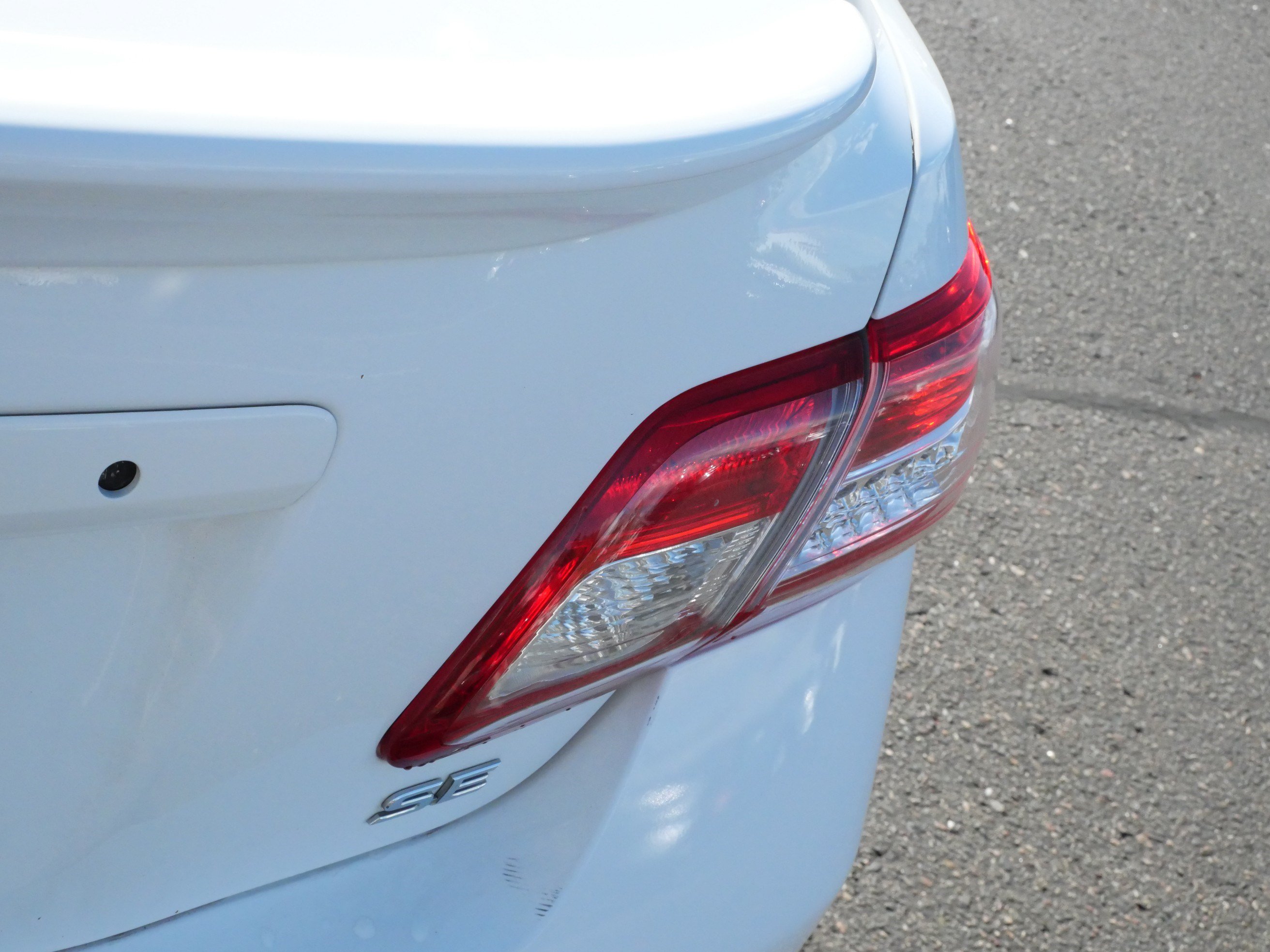 Used 2011 Toyota Camry SE w/ Sport Leather Pkg FWD image 18