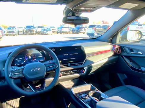 New 2026 Chevrolet Equinox RS w/ Convenience Package III image 34