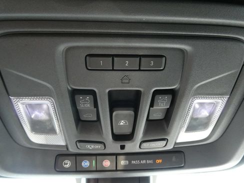 Used 2020 GMC Sierra 1500 AT4 w/ Off-Road Performance Package AWD/4WD image 28
