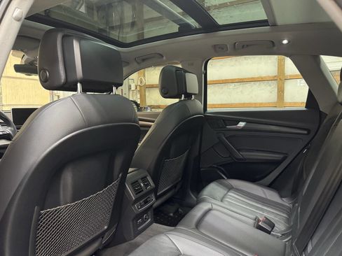 Used 2020 Audi Q5 2.0T Premium Plus w/ Premium Plus Package image 18