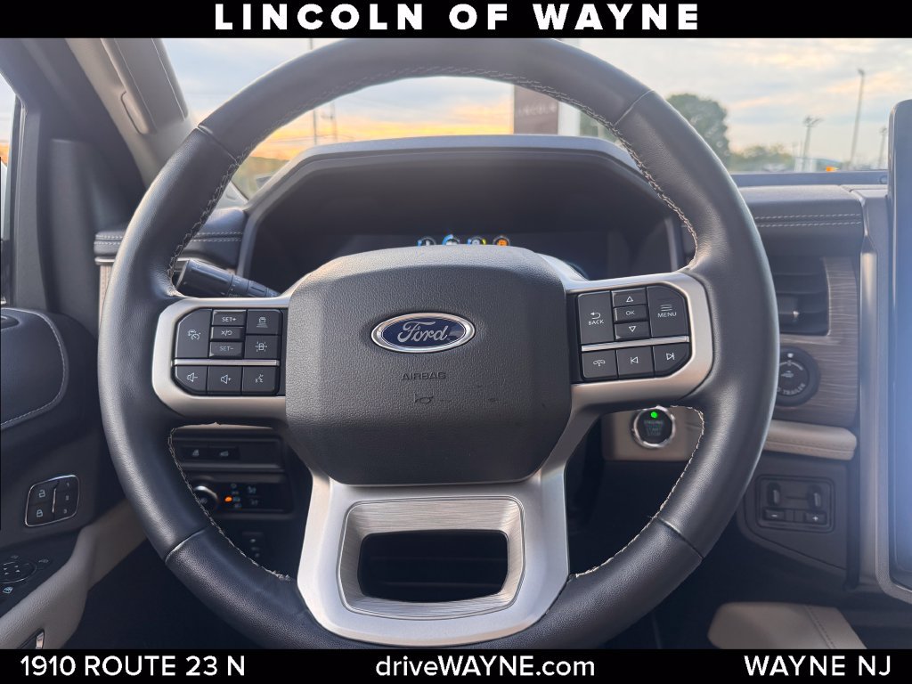 Used 2023 Ford Expedition Limited AWD/4WD image 27