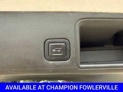 Used 2020 GMC Terrain Denali w/ Denali Premium Package FWD image 22
