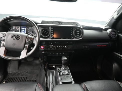 Used 2021 Toyota Tacoma TRD Pro AWD/4WD image 10