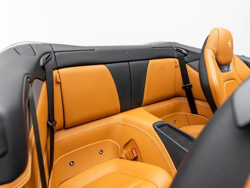 Certified 2022 Ferrari Portofino M image 55