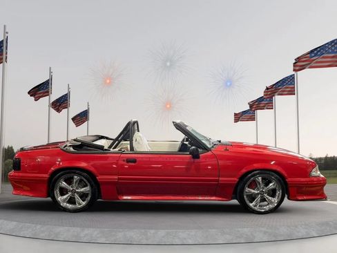 Used 1993 Ford Mustang GT RWD image 13