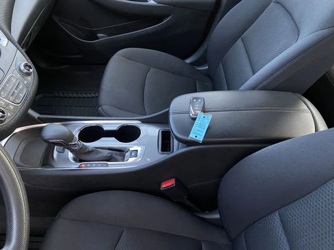 Used 2023 Chevrolet Malibu LT image 20